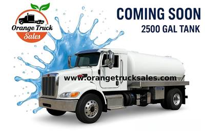 Peterbilt 337 26 ft Box Truck - 220HP, 6 Speed Automatic, Liftgate