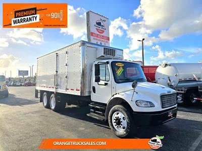 Freightliner M2 106 20 ft Refrigerated Truck - 325HP, Automatic, Thermo King