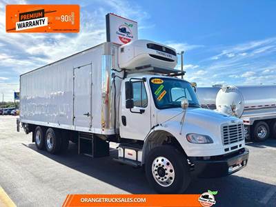 Freightliner M2 106 26 ft Refrigerated Truck - 250HP, Automatic, Thermo King, Liftgate