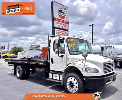 Freightliner M2 106 Rollback Tow Truck - Cummins, 250HP, Automatic