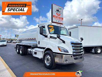 Freightliner Cascadia 116 Single Axle Sewer / Septic Truck - Detroit, 525HP, Automatic