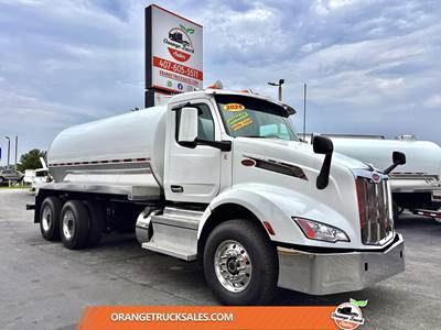 Peterbilt 579 Tandem Axle Sewer / Septic Truck - Paccar, 380HP, Automatic