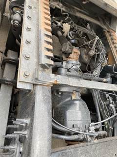 Meritor-Rockwell MT40-14X Rear Axle Assembly for a 2017 Volvo