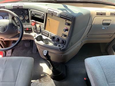 Freightliner Cascadia 125 Dashboard Assembly