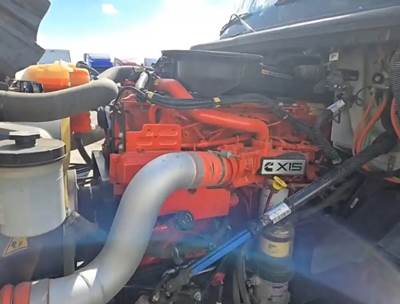 Cummins X15 Engine - 450 HP