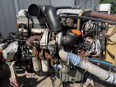 Detroit Series 60 Engine for a 2009 Freightliner CENTURY, COLUMBIA
