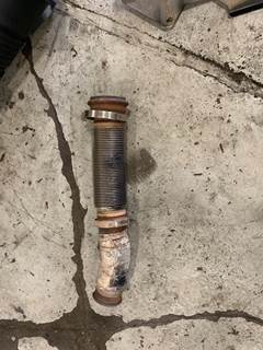 Volvo VNL Exhaust Pipe