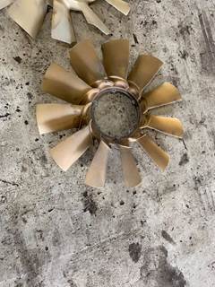 Mack MP8 Fan for a 2010 Mack CXU613