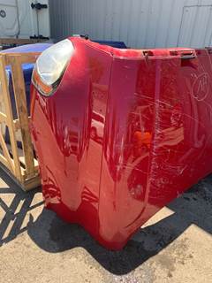 Freightliner Cascadia 125 Hood