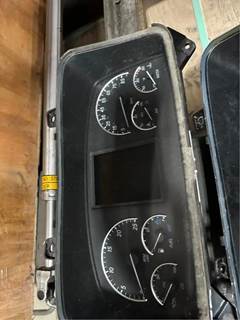 Freightliner Cascadia 126 Instrument Panel Cluster