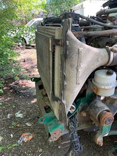 Freightliner Columbia 120 Salvage Truck