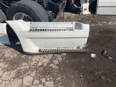 Freightliner Cascadia 125 Left Fairing