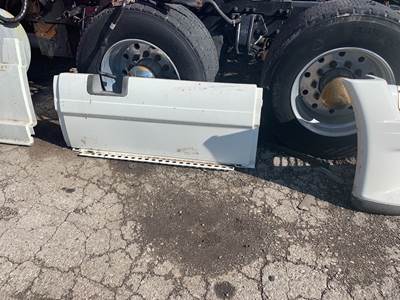 Freightliner Cascadia 125 Fairing