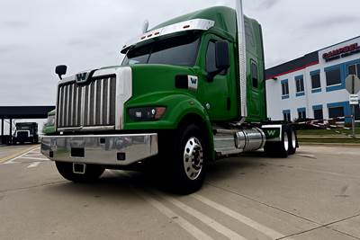 2024 Western Star 49X Sleeper Semi Truck