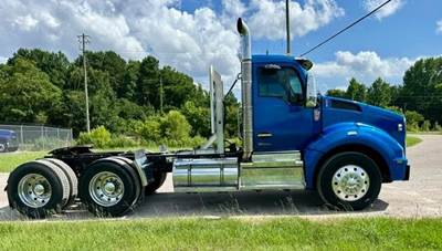 Kenworth T880 Day Cab Truck - Cummins 500HP, Automatic