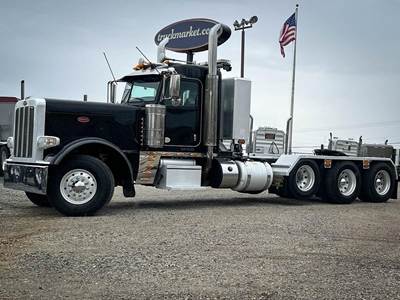 Peterbilt 389 Tri Axle Day Cab Truck - Cummins 565HP, 18 Speed Manual