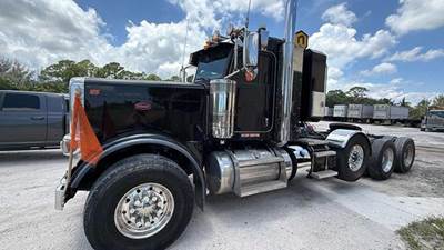 Peterbilt 389 Tri Axle Day Cab Truck - Cummins 605HP, 18 Speed Manual