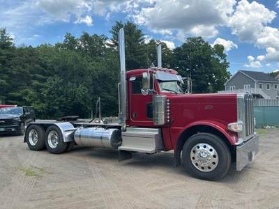 Peterbilt 389 Day Cab Truck - Cummins 565HP, 18 Speed Manual