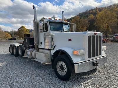 Peterbilt 389 Tri Axle Oil Field Truck - Cummins, 550HP, 18 Speed Manual