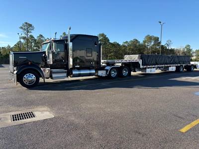 Kenworth W900L Sleeper Semi Truck - Mid Roof Sleeper, Detroit 500HP, 13 Speed Manual