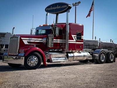 Kenworth W900L Sleeper Semi Truck - Raised Roof Sleeper, Cummins 565HP, 18 Speed Manual