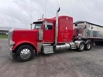 Peterbilt 389 Sleeper Semi Truck - Raised Roof Sleeper, Detroit 500HP, 13 Speed Manual