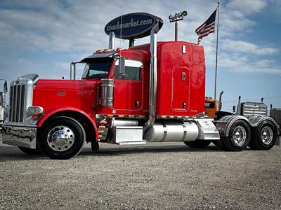 Peterbilt 389 Sleeper Semi Truck - Raised Roof Sleeper, Detroit 500HP, 13 Speed Manual