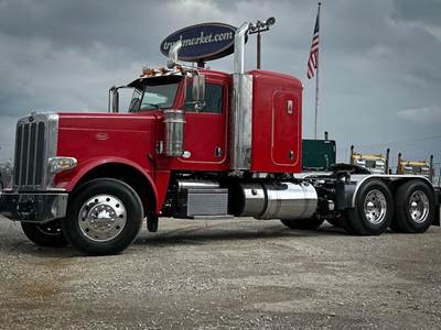 Peterbilt 389 Sleeper Semi Truck - Cummins 505HP, 13 Speed Automatic