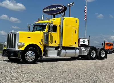 Peterbilt 389 Sleeper Semi Truck - Raised Roof Sleeper, Detroit 500HP, 10 Speed Manual