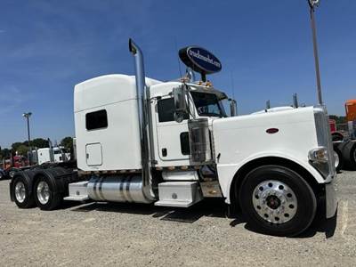 Peterbilt 389 Sleeper Semi Truck - Raised Roof Sleeper, Caterpillar 525HP, 18 Speed Manual