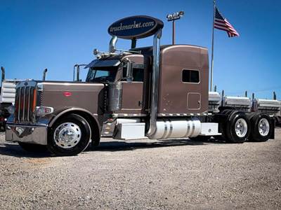 Peterbilt 389 Sleeper Semi Truck - Raised Roof Sleeper, Detroit 550HP, 13 Speed Manual