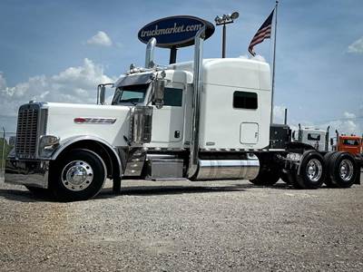 Peterbilt 389 Pride & Class Sleeper Semi Truck - Raised Roof Sleeper, Detroit 500HP, 13 Speed Manual
