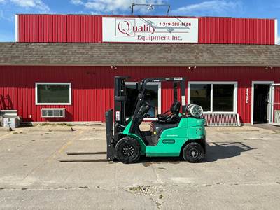 2018 Mitsubishi FG25N Pneumatic Tire Forklift - Forks
