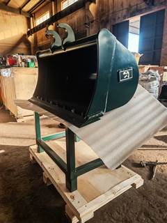 Excavator MUD Bucket for JOHN DEER JD17 JD 17 EXCAVATOR SEE PHOTO FOR SPECIFICATION