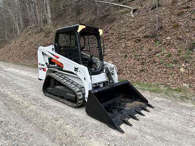 2020 Bobcat T450 Skid Steer / Track Loader with Tooth Bucket