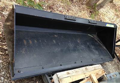 72" inch Low profile bucket with bolt-on cutting edge for Skid Steer