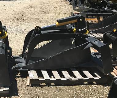 Long Stump Bucket w/grapple for a Skid Steer