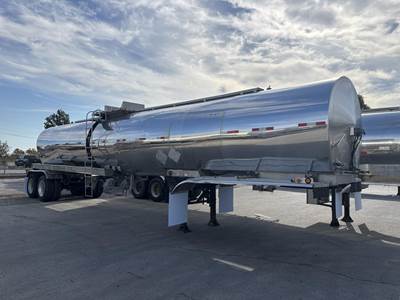 Brenner U2417 7000 GALLON DC CHEMICAL TRAILER Chemical / Acid Tank Trailer