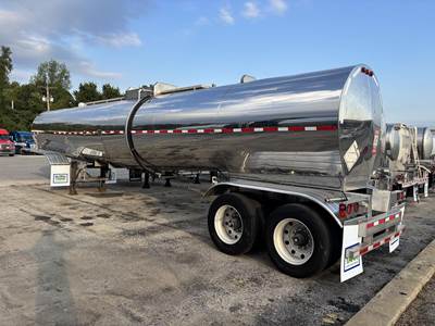 Polar U2414 Chemical / Acid Tank Trailer