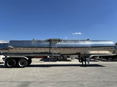 Tremcar U2408 7000 GALLON CHEMICAL TRAILER Chemical / Acid Tank Trailer