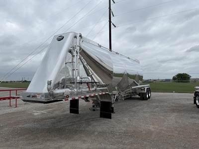 MAC 1600 CUFT DRY BULK PHNEUMATIC TRAILER Dry Bulk / Pneumatic Tank Trailer