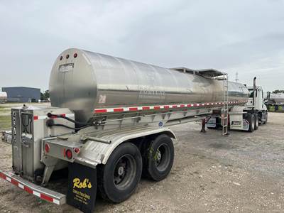 Walker U2505 2012 WALKER 5200 GALLON FOOD GRADE TRAILER Food Grade Tanker Trailer