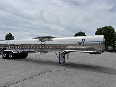 Walker U2512 FOOD GRADE TRAILER Food Grade Tanker Trailer