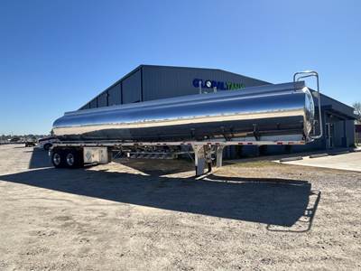 Polar 9300 X 5 DOT 406 PETROLEUM TANK WITH DISC BR Fuel Tanker Trailer