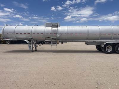 Troxell U2367 9240 GALLON DCDOT 407 ALUMINUM TRAILER Fuel Trailer