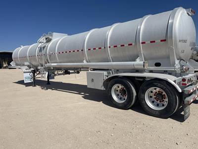 Troxell U2368 9240 GALLON DC DOT 407 ALUMINUM TRAILER Fuel Trailer