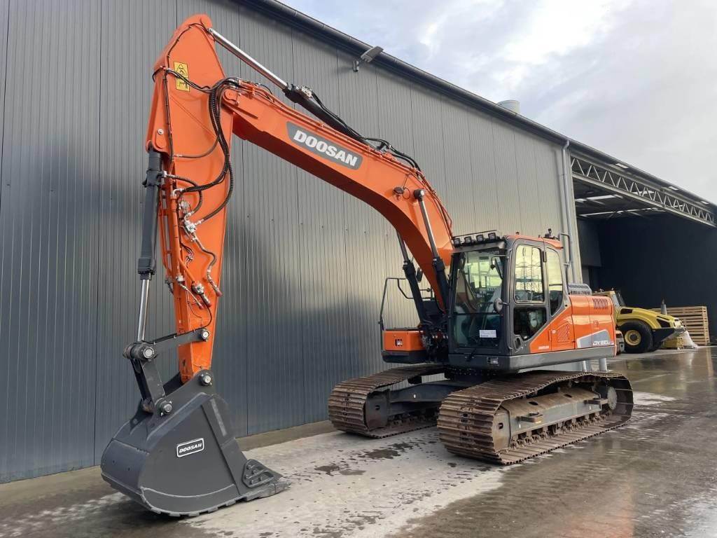 2018 Doosan DX180 LC-5 Excavator For Sale, 580 Hours | Venlo ...