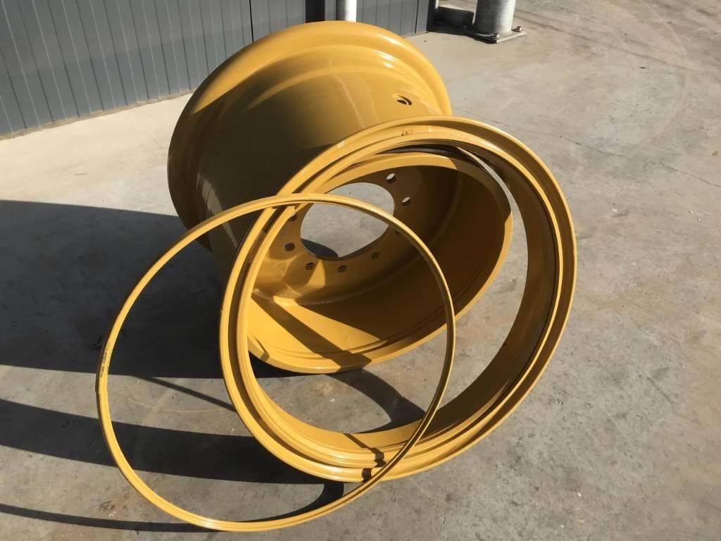 2024 Caterpillar 12K / 12M / 140K / 140M Tire & Rim For Sale Venlo