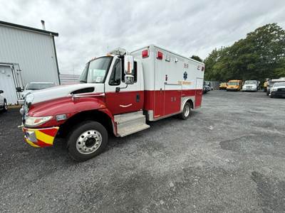 2011 International DuraStar 4300 Ambulance, Health Care, Transport, Medical Home Health Aide, Emergency Vehicle Rescue EMS Medic Life Support