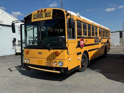 2013 Thomas Built HDX Bus, School Bus, Child Care, Delivery, Transportation, Church, Tour, RV, Food Truck, Camp Bus, Day Care, Community